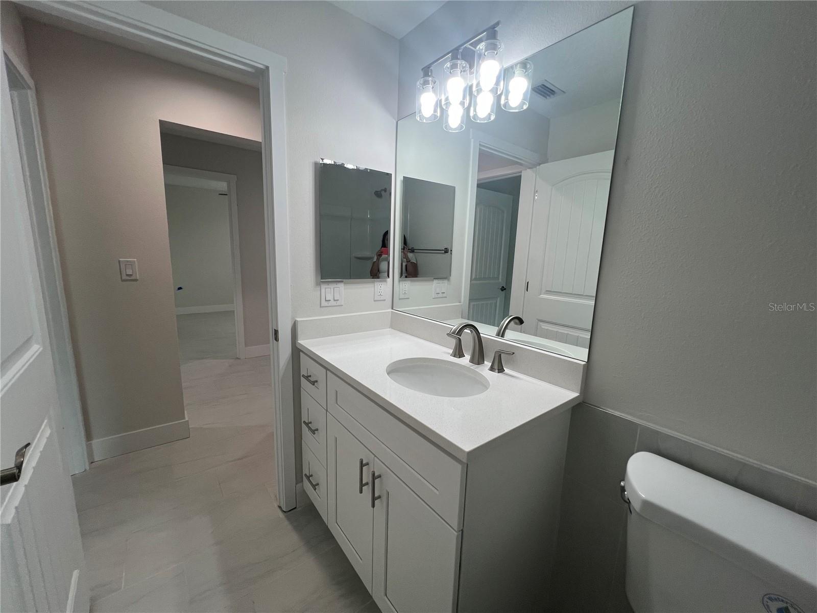 Image 7 of 22 For 12038 Tetzel Avenue
