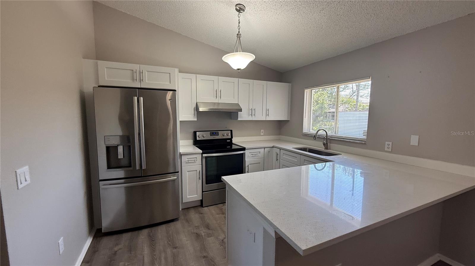 Image 4 of 18 For 912 Bayard Terrace