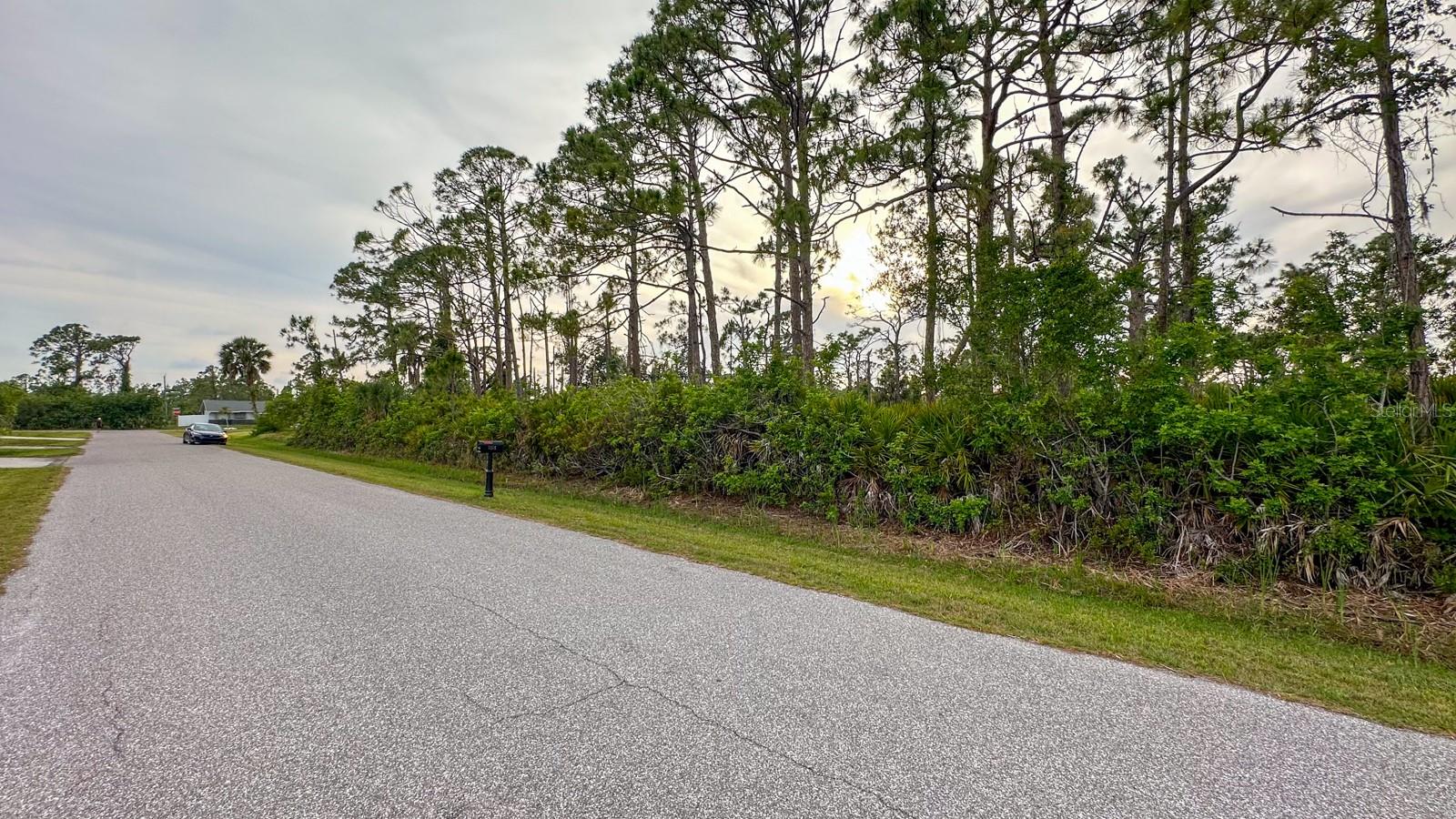 Image 10 of 18 For 5263 Ellsworth Terrace