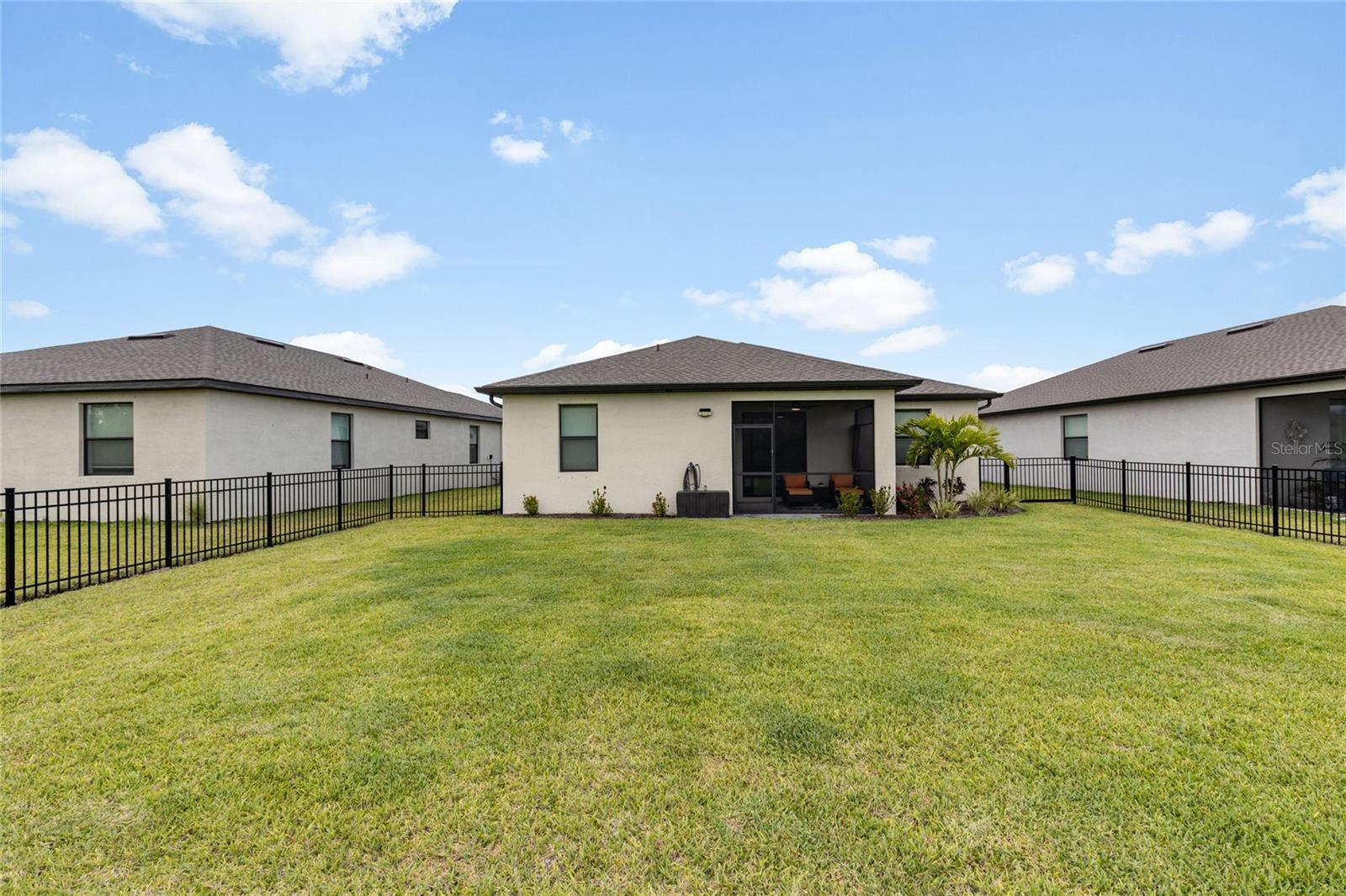 Image 31 of 35 For 1734 Saddlewood Circle