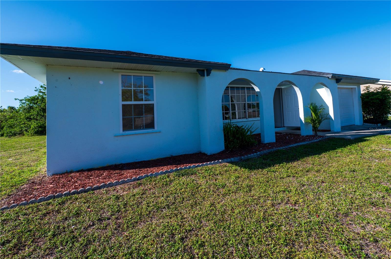 Image 4 of 75 For 2271 Alton Road