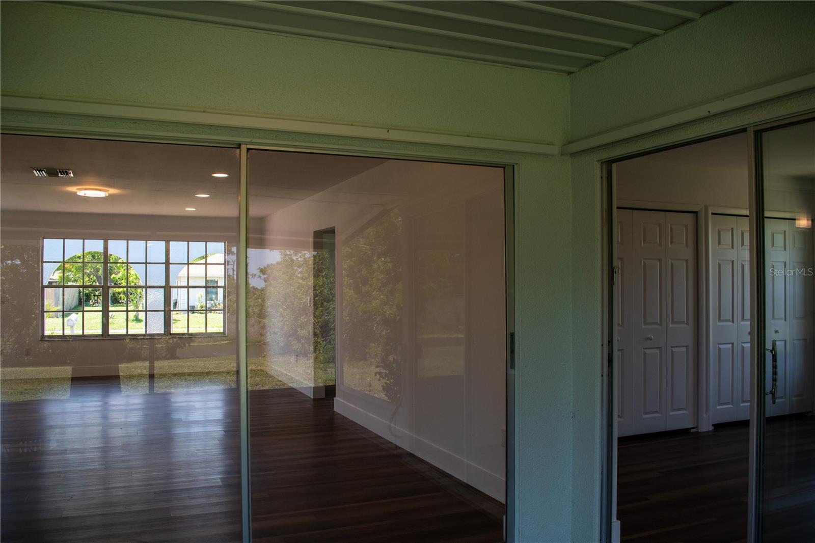 Image 55 of 75 For 2271 Alton Road