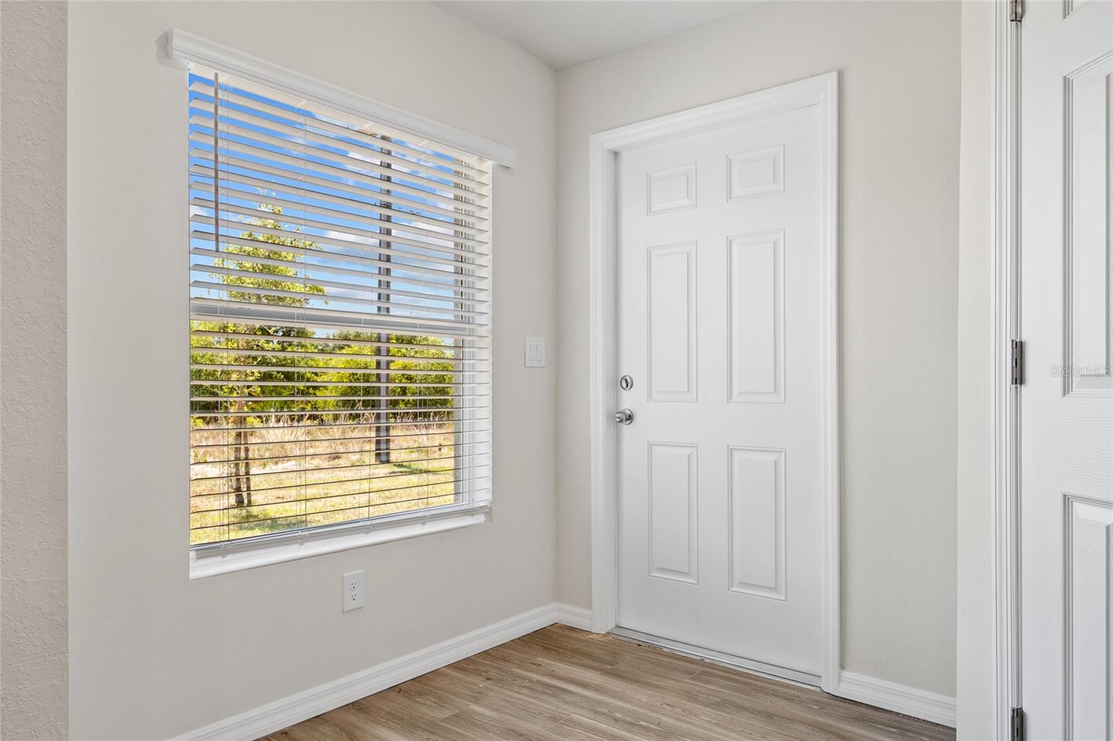 Image 10 of 44 For 27237 Partin Drive