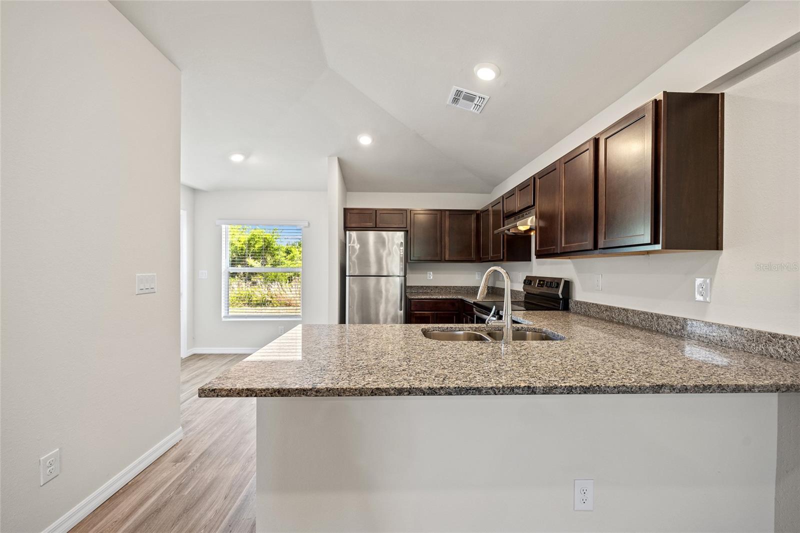 Image 22 of 44 For 27237 Partin Drive