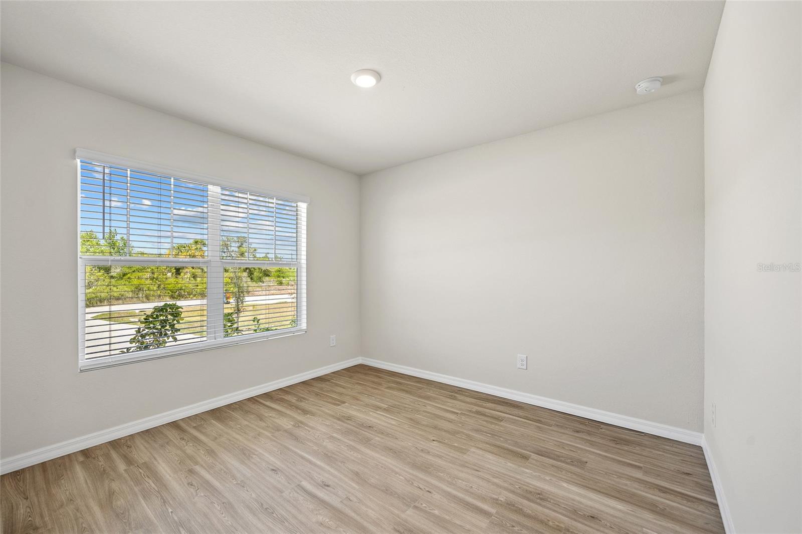 Image 30 of 44 For 27237 Partin Drive