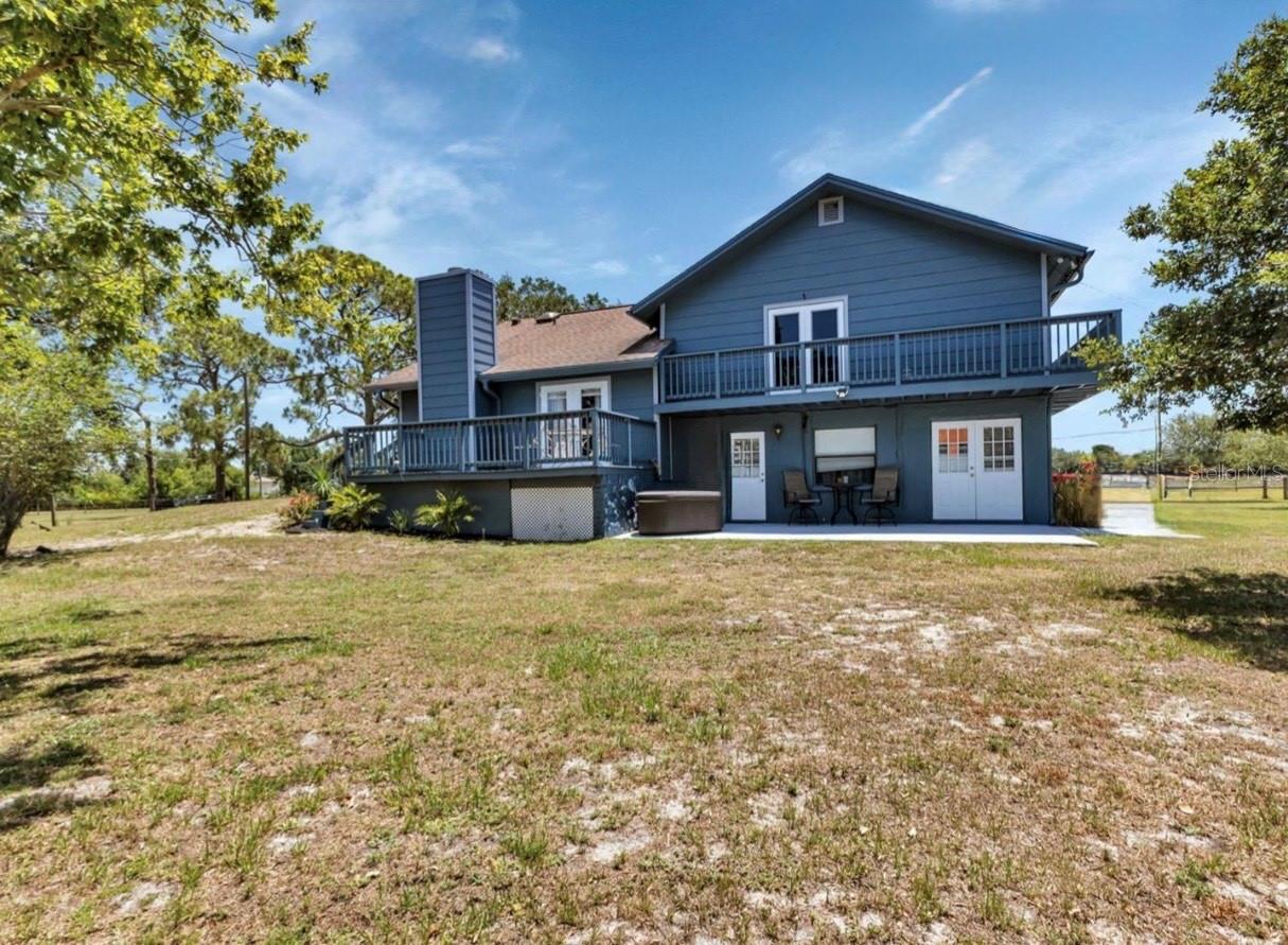 Image 11 of 41 For 6421 Grove Boulevard