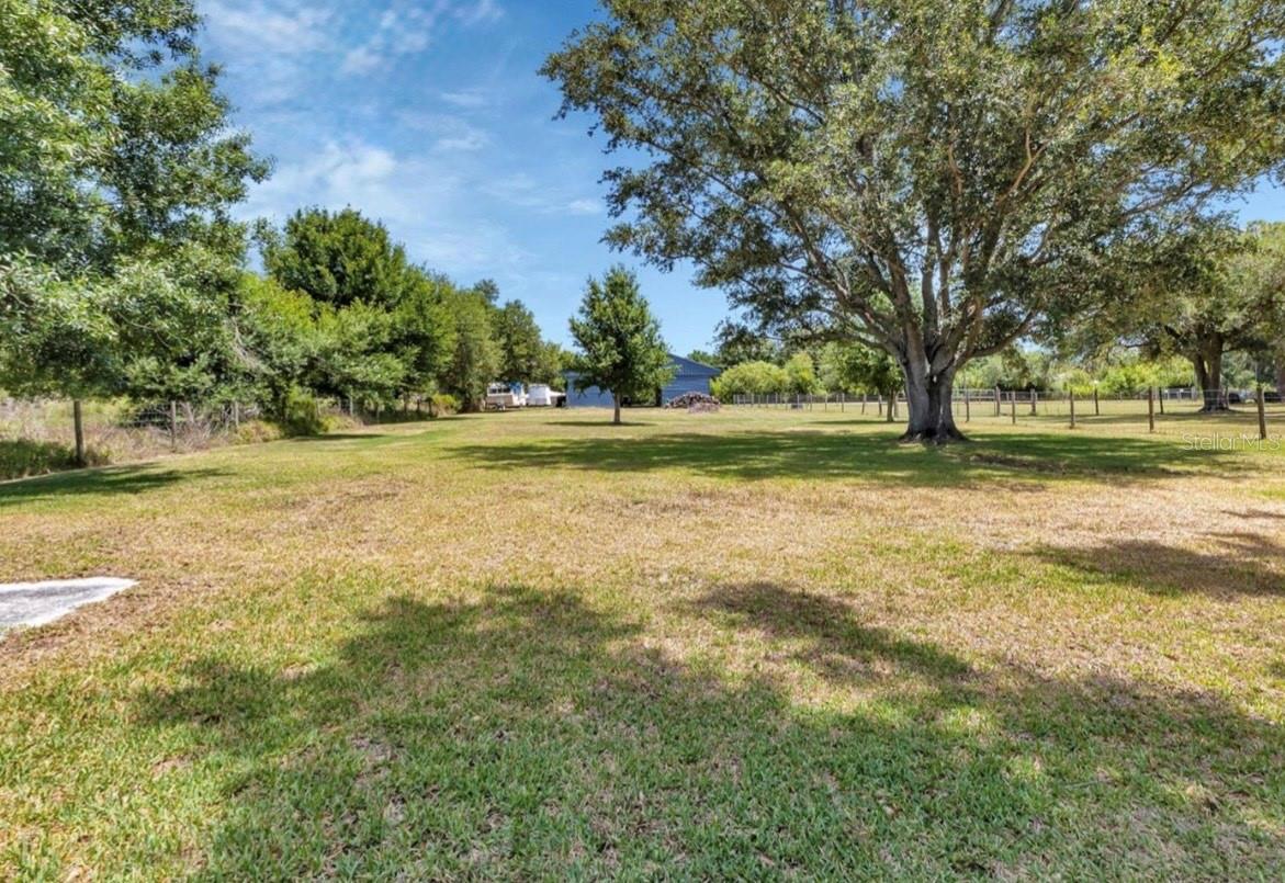 Image 15 of 41 For 6421 Grove Boulevard