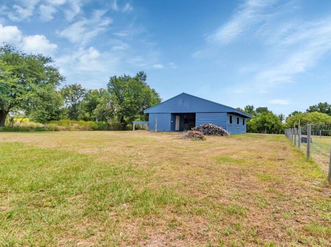 Image 16 of 41 For 6421 Grove Boulevard