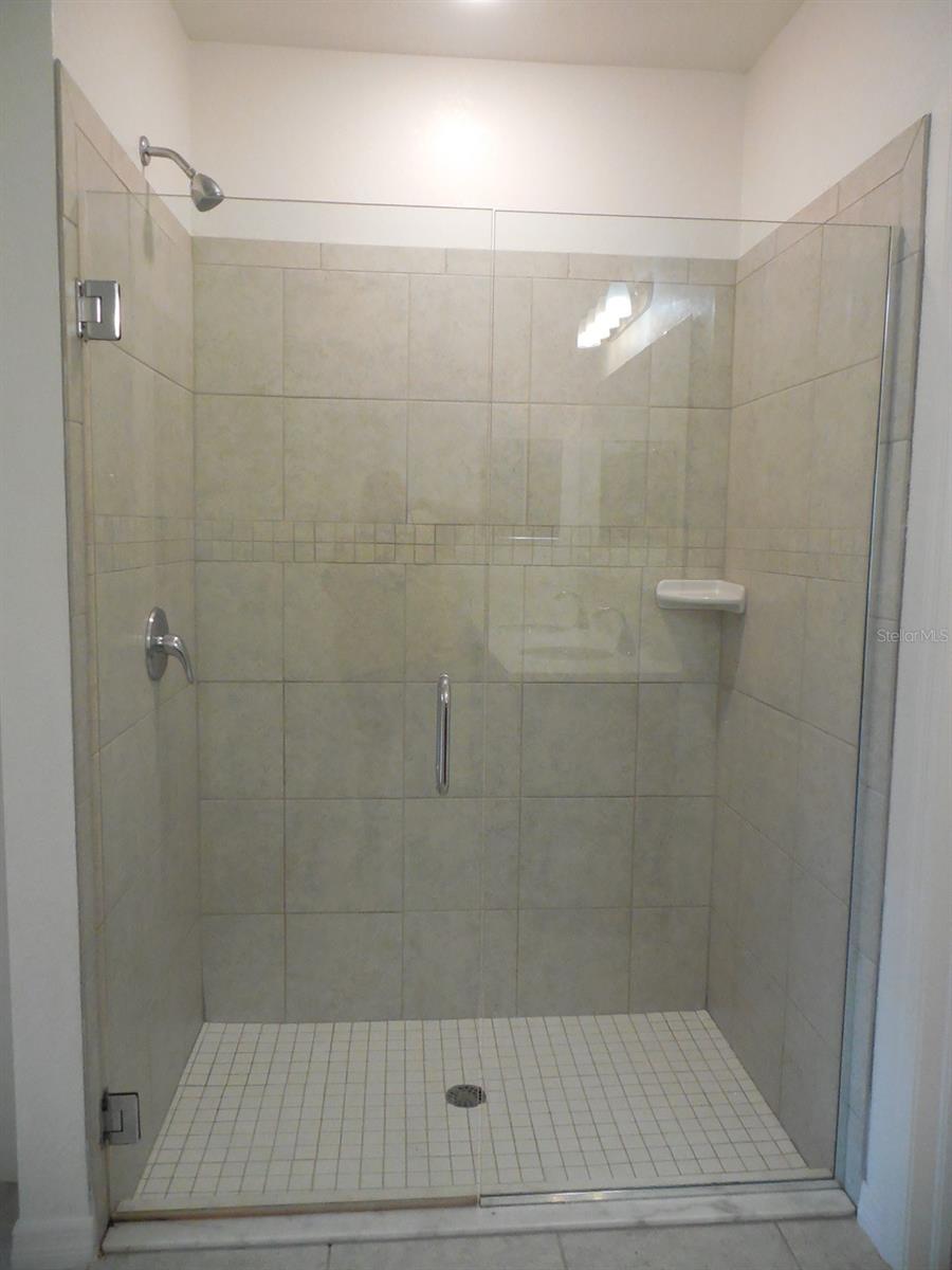 Image 11 of 25 For 4830 Cazes Avenue