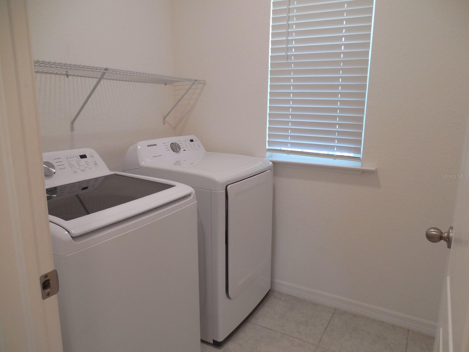Image 19 of 25 For 4830 Cazes Avenue