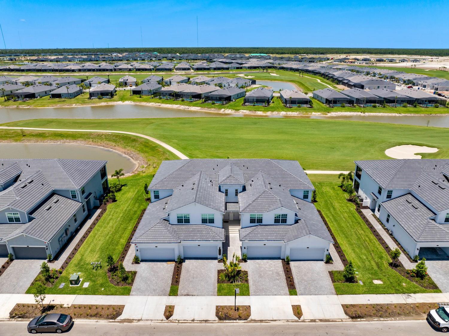 Image 38 of 41 For 15182 Bluffton Lane 1622