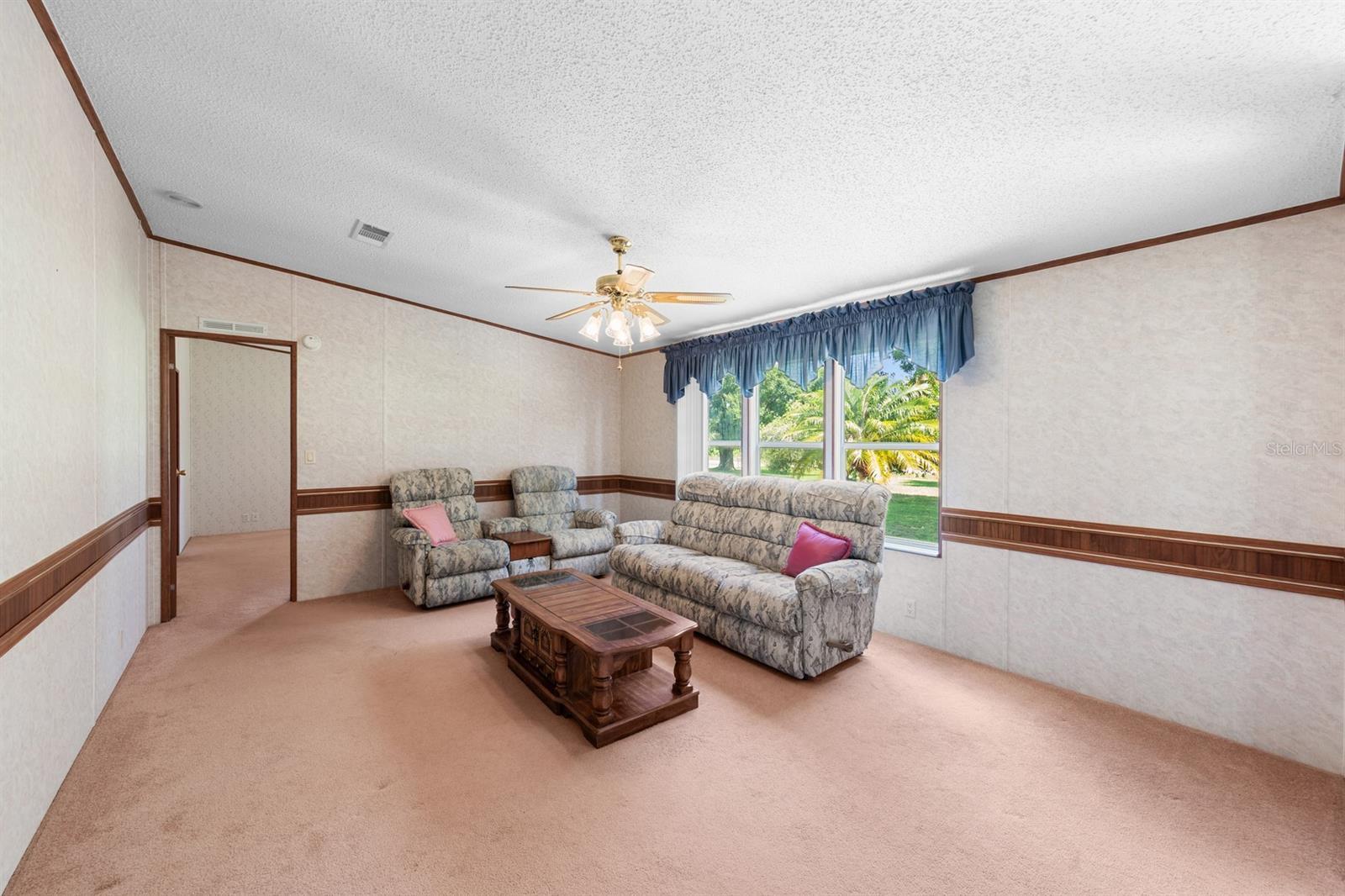 Image 10 of 56 For 40181 Little Farm Road
