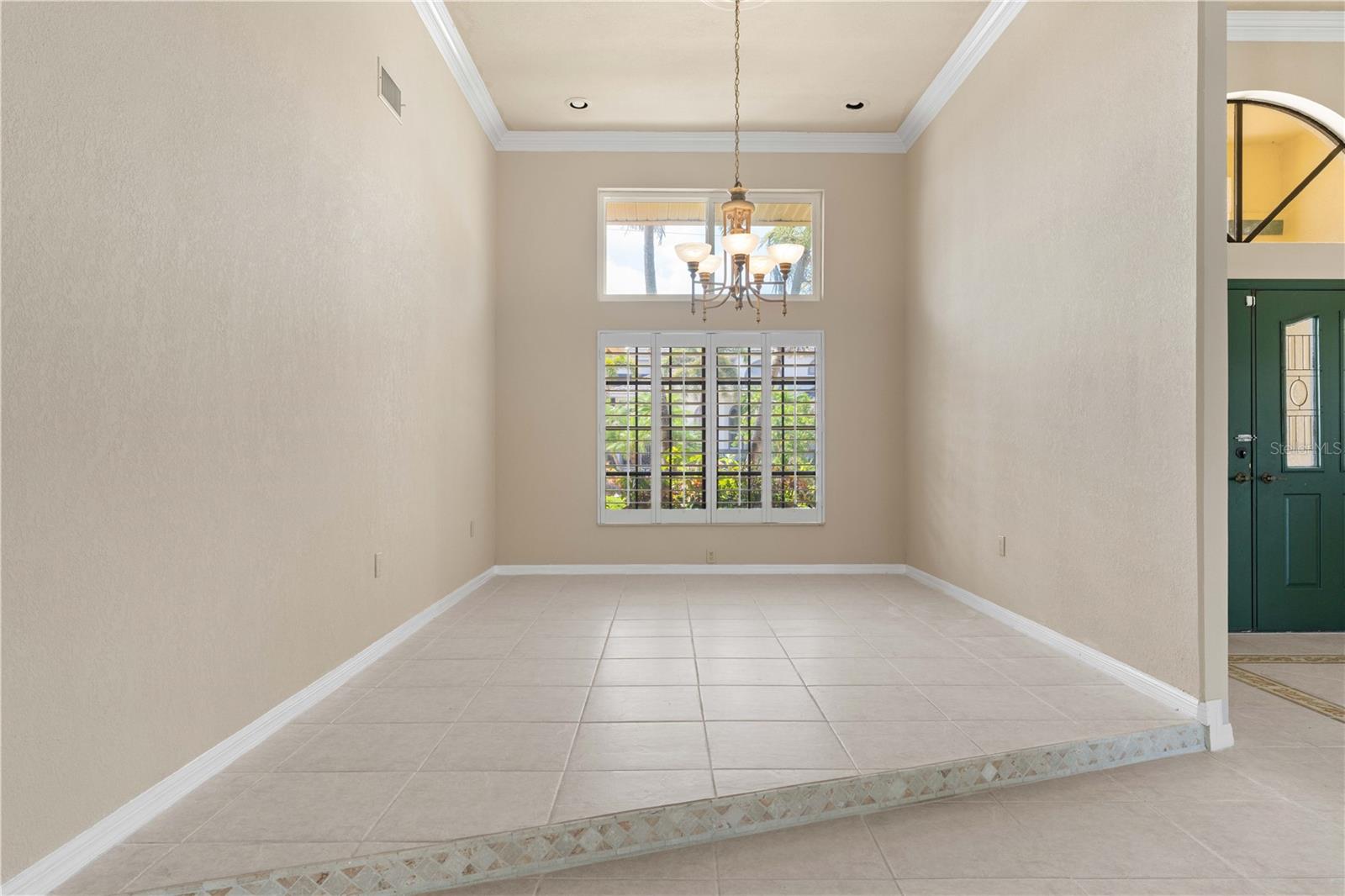 Image 18 of 65 For 5023 Key Largo Drive
