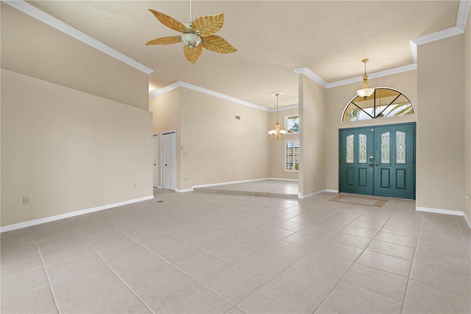 Image 5 of 65 For 5023 Key Largo Drive