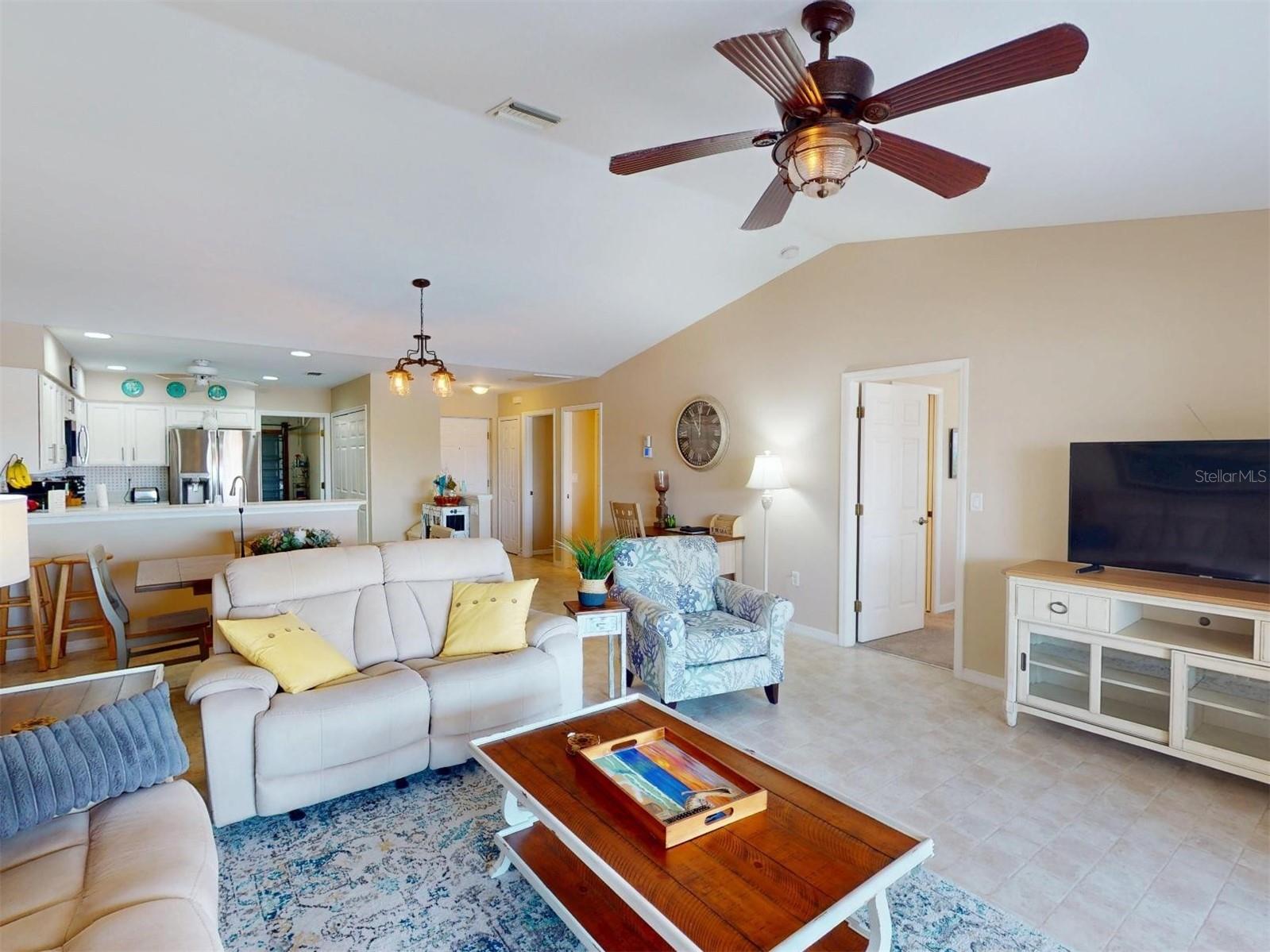Image 12 of 62 For 26333 Nadir Road 111