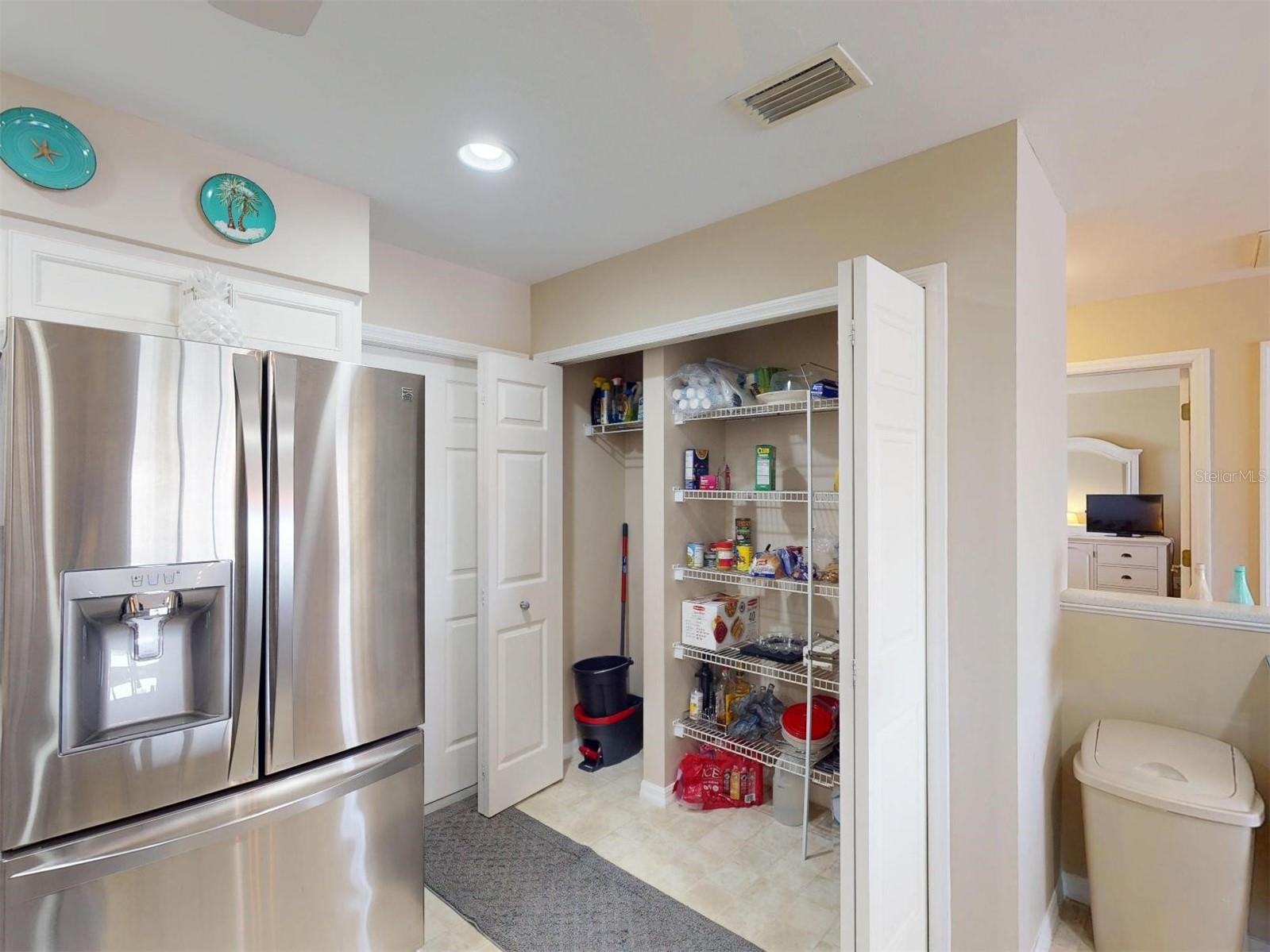Image 20 of 62 For 26333 Nadir Road 111