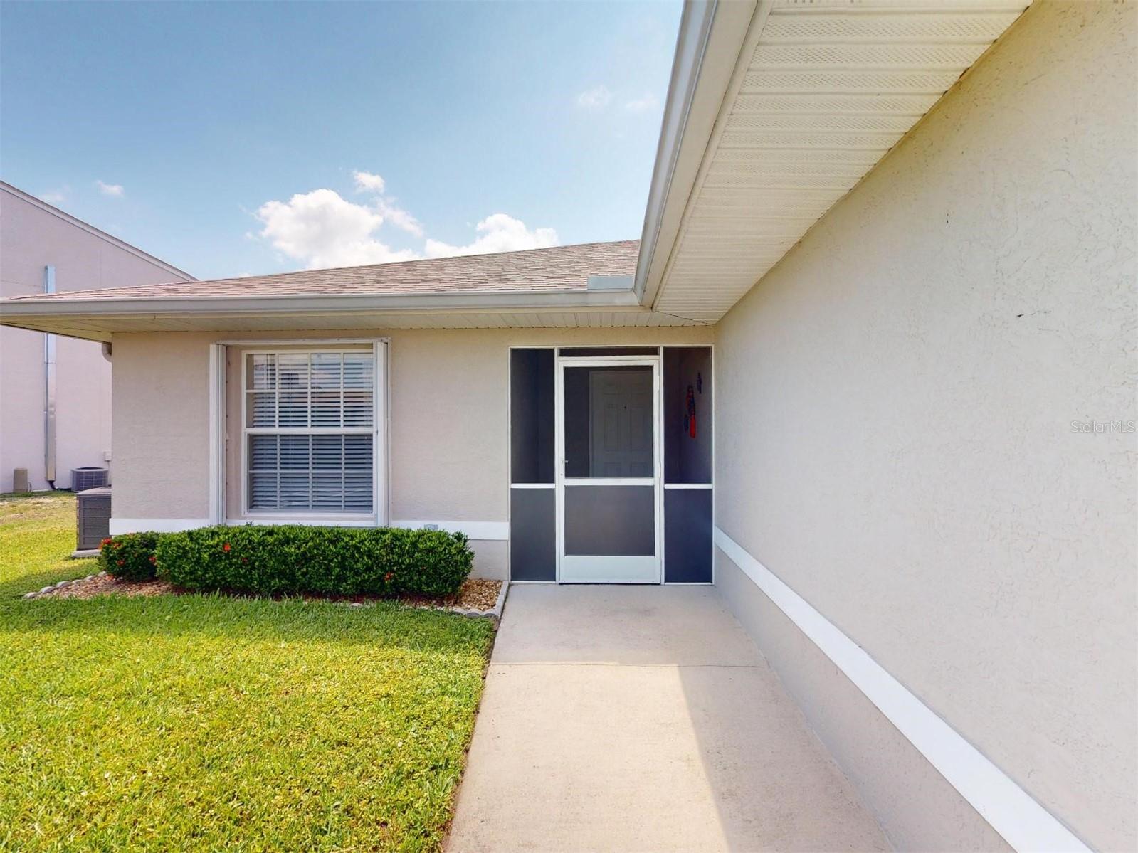Image 3 of 62 For 26333 Nadir Road 111