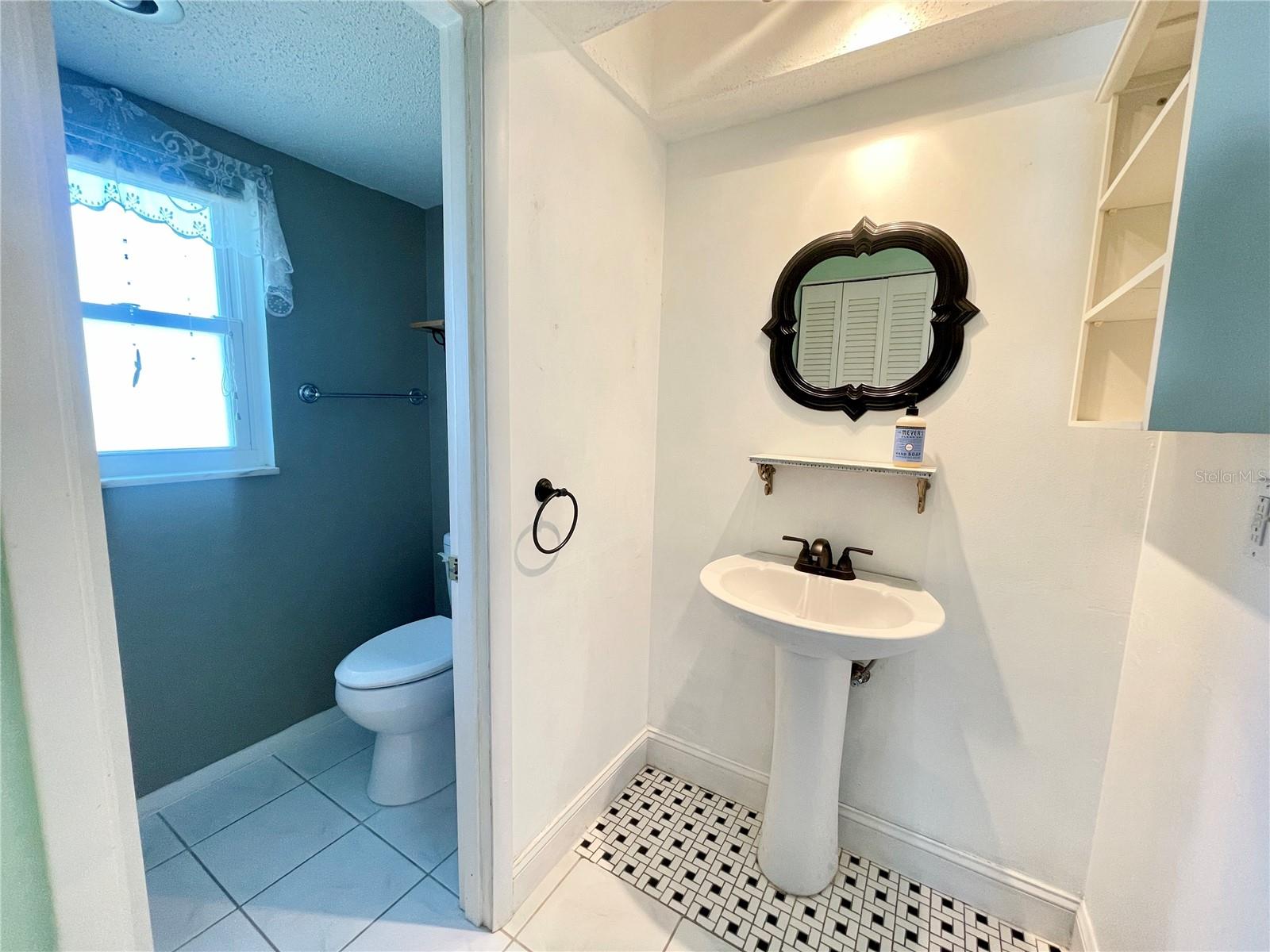 Image 10 of 21 For 3122 Scranton Street