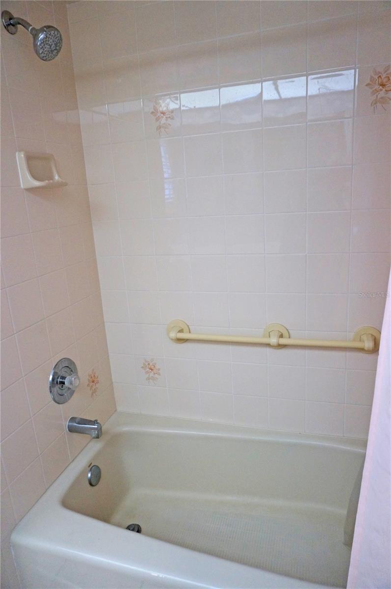 Image 32 of 56 For 3398 Tripoli Boulevard