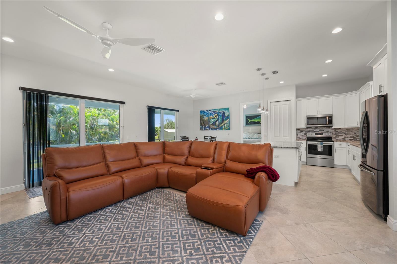 Image 2 of 57 For 3302 Palm Drive