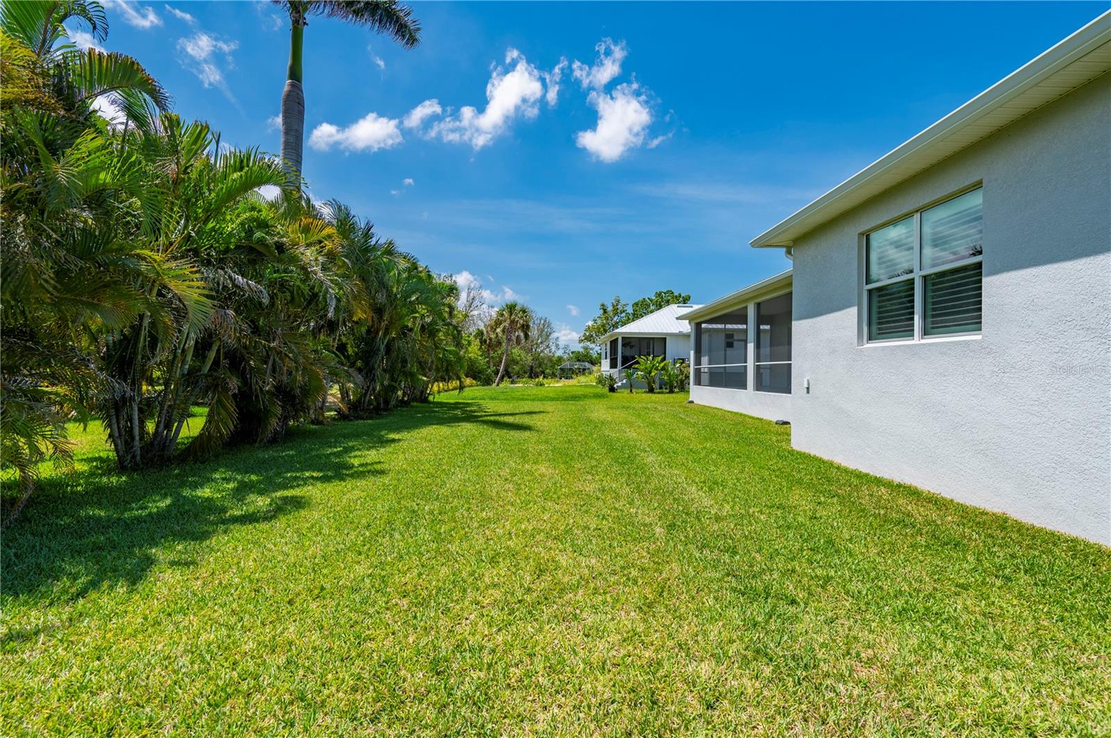 Image 46 of 57 For 3302 Palm Drive