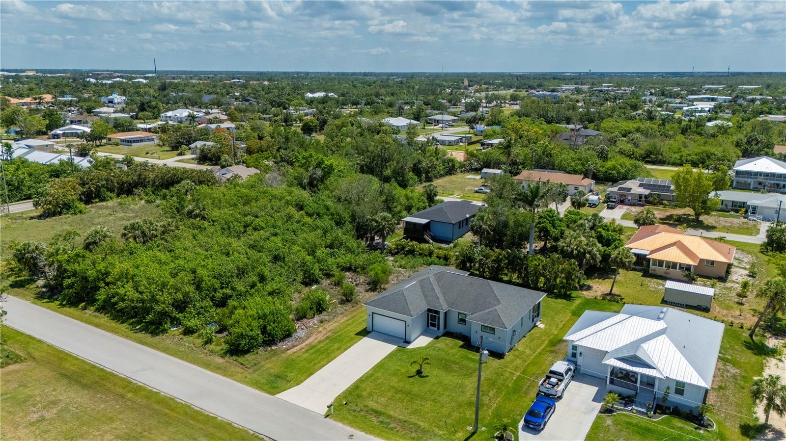 Image 52 of 57 For 3302 Palm Drive