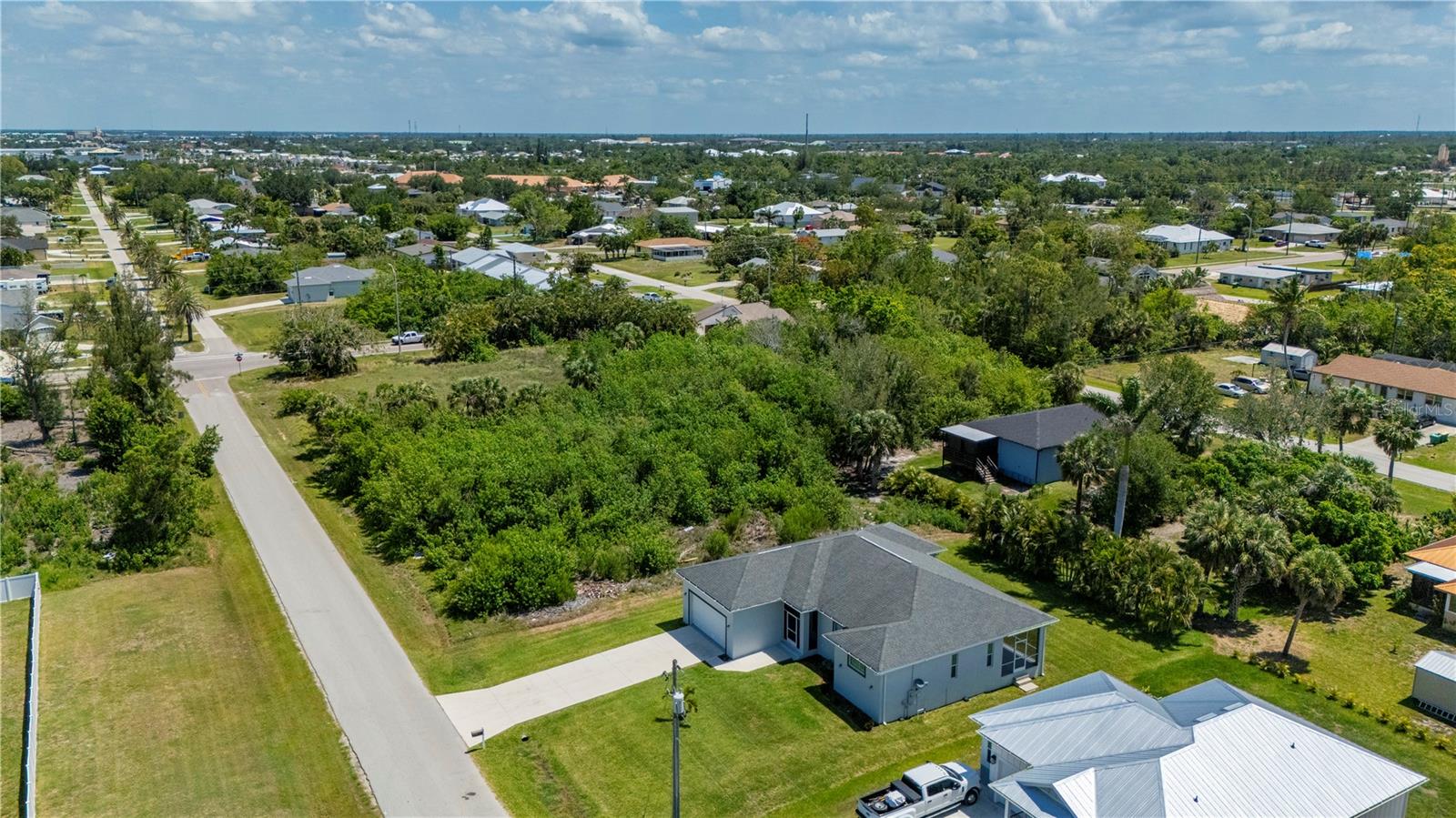 Image 53 of 57 For 3302 Palm Drive