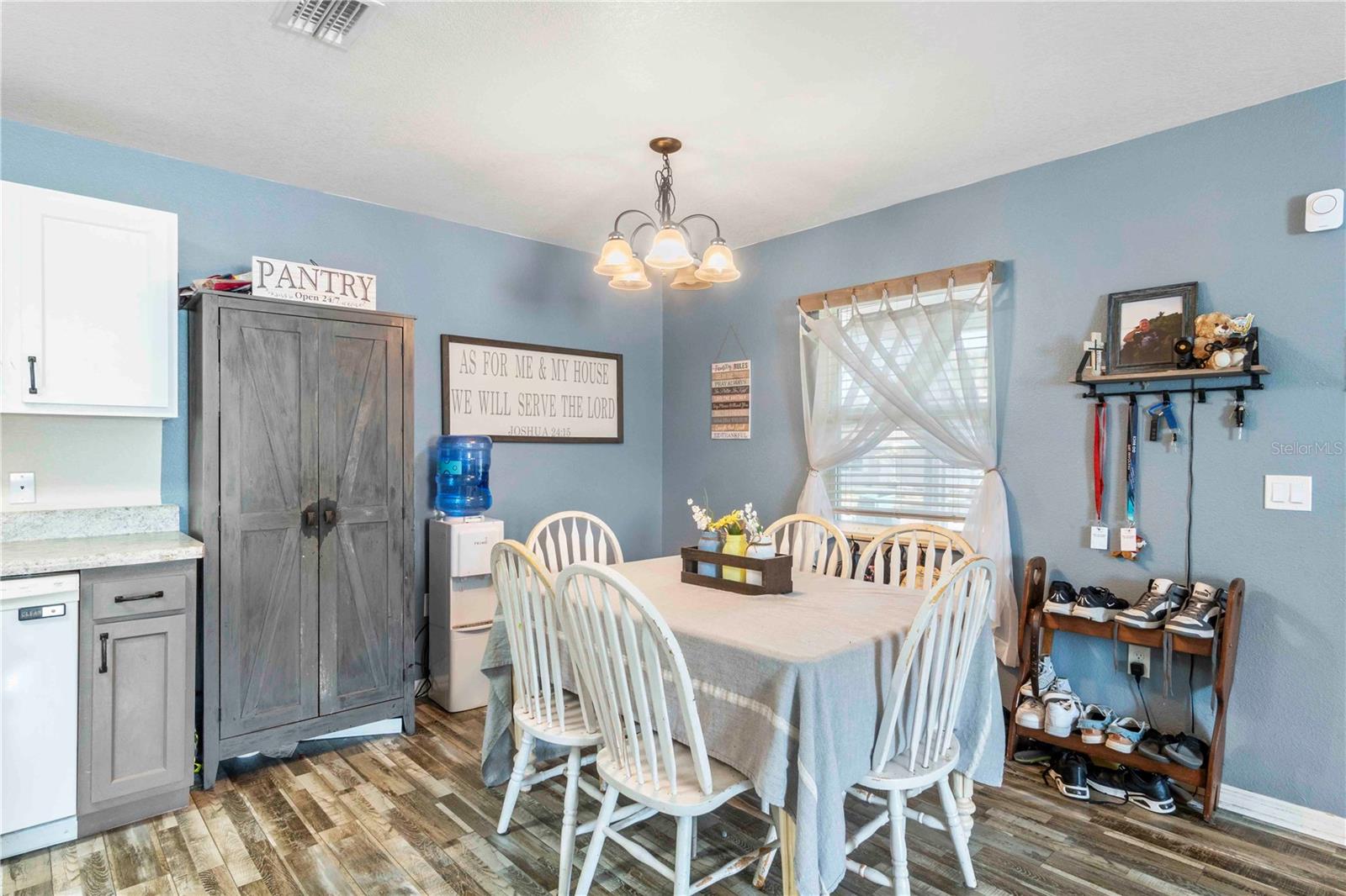 Image 13 of 43 For 4702 Westwood Drive