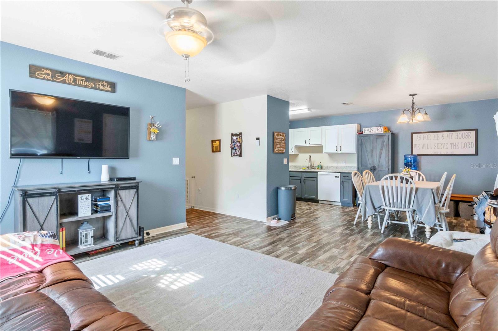 Image 18 of 43 For 4702 Westwood Drive