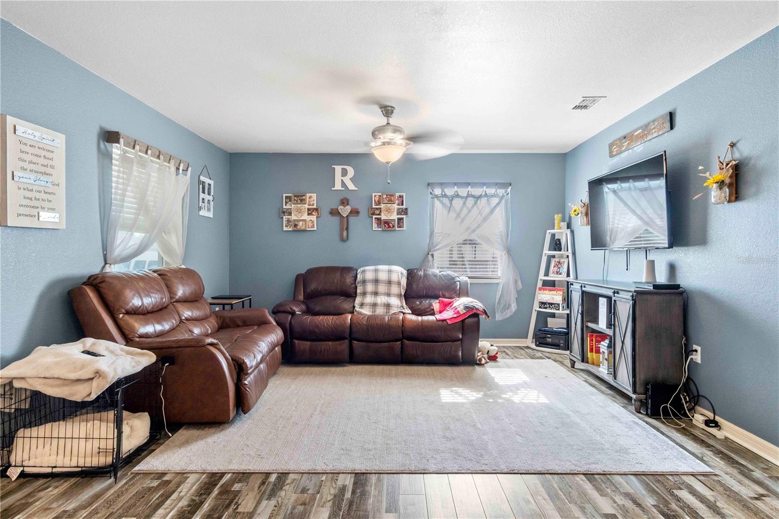 Image 19 of 43 For 4702 Westwood Drive