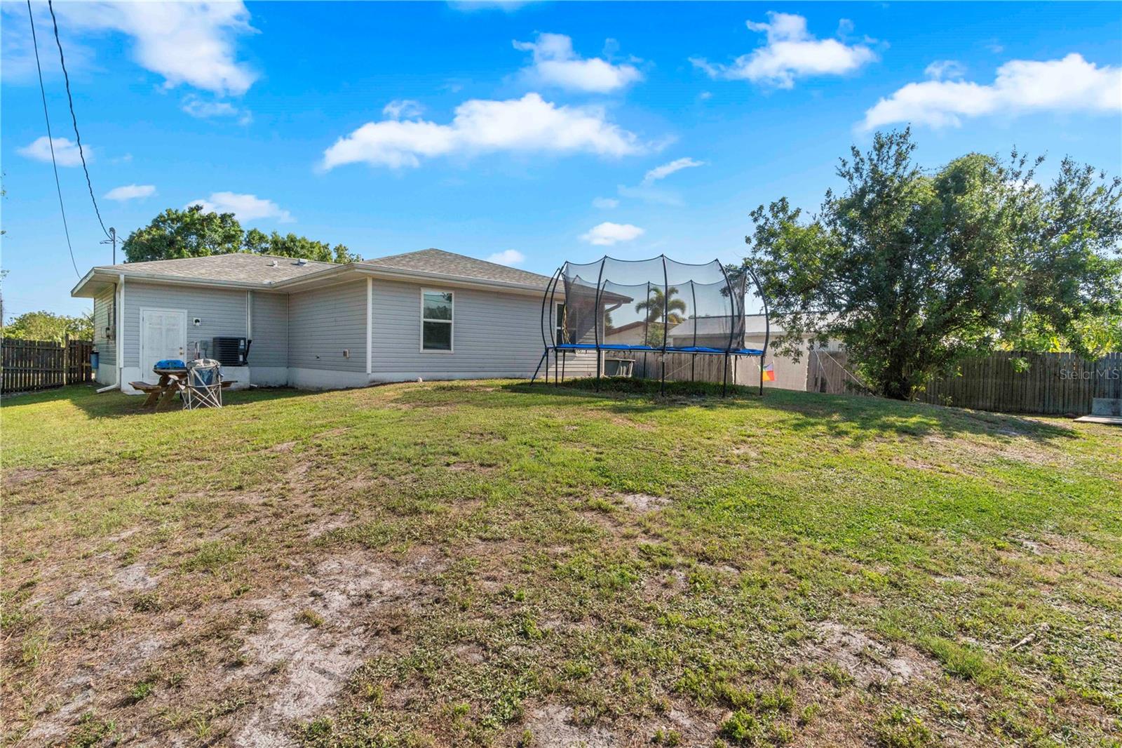 Image 32 of 43 For 4702 Westwood Drive