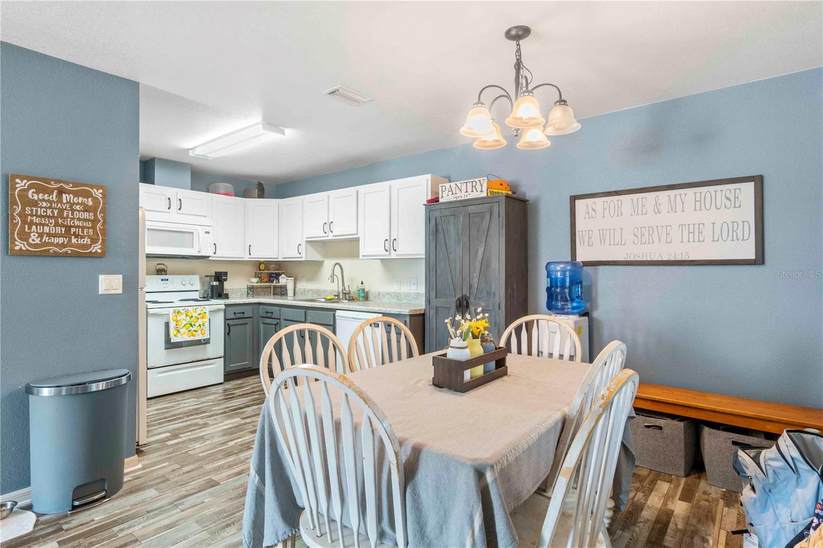 Image 9 of 43 For 4702 Westwood Drive