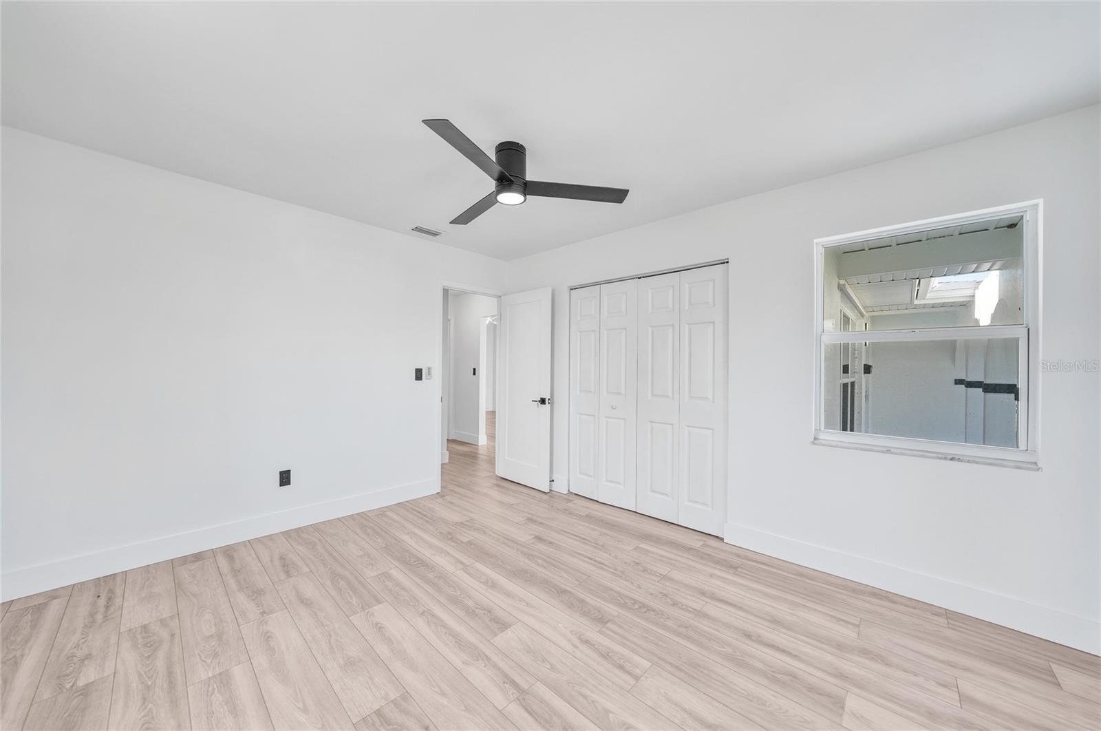 Image 21 of 36 For 2166 Beacon Drive