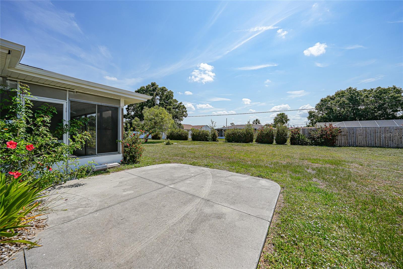 Image 27 of 36 For 2166 Beacon Drive