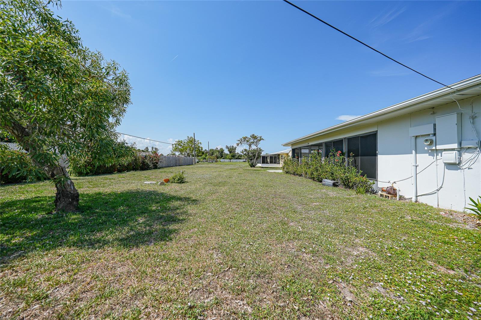 Image 31 of 36 For 2166 Beacon Drive