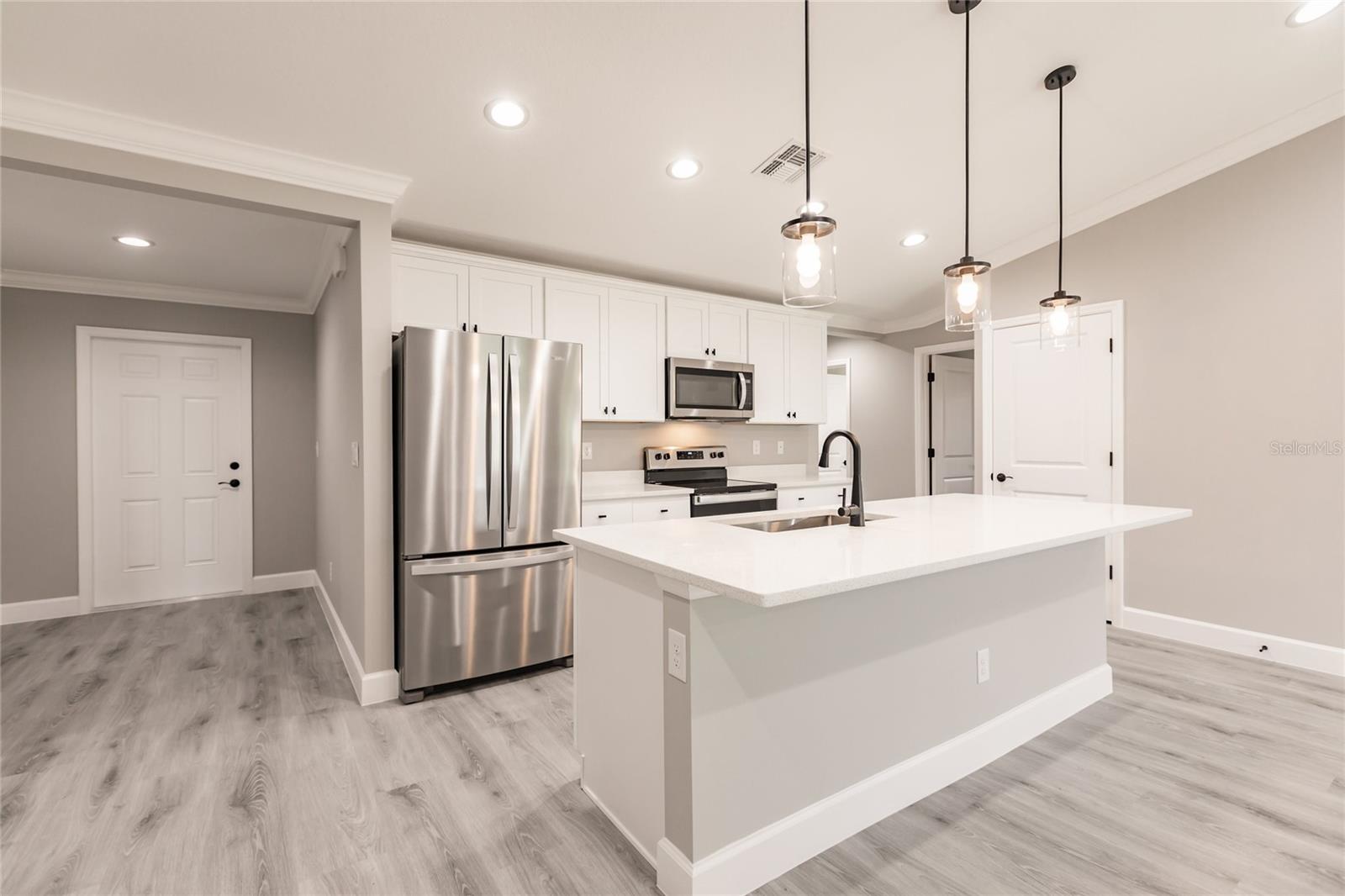 Image 11 of 44 For 16280 Minorca Drive