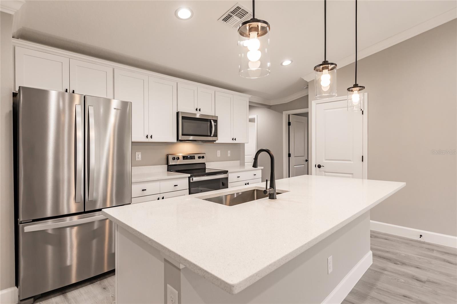Image 13 of 44 For 16280 Minorca Drive