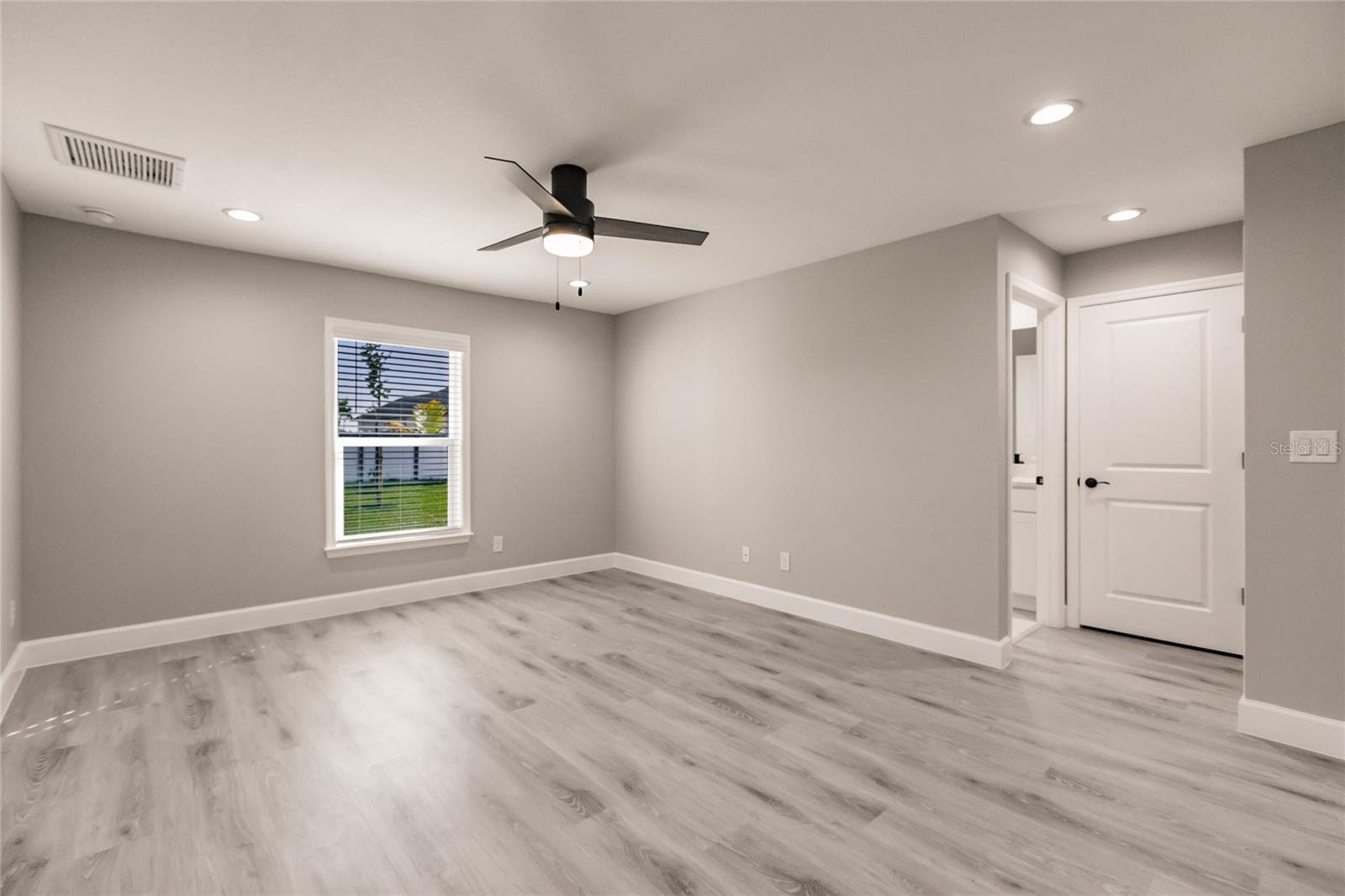 Image 24 of 44 For 16280 Minorca Drive