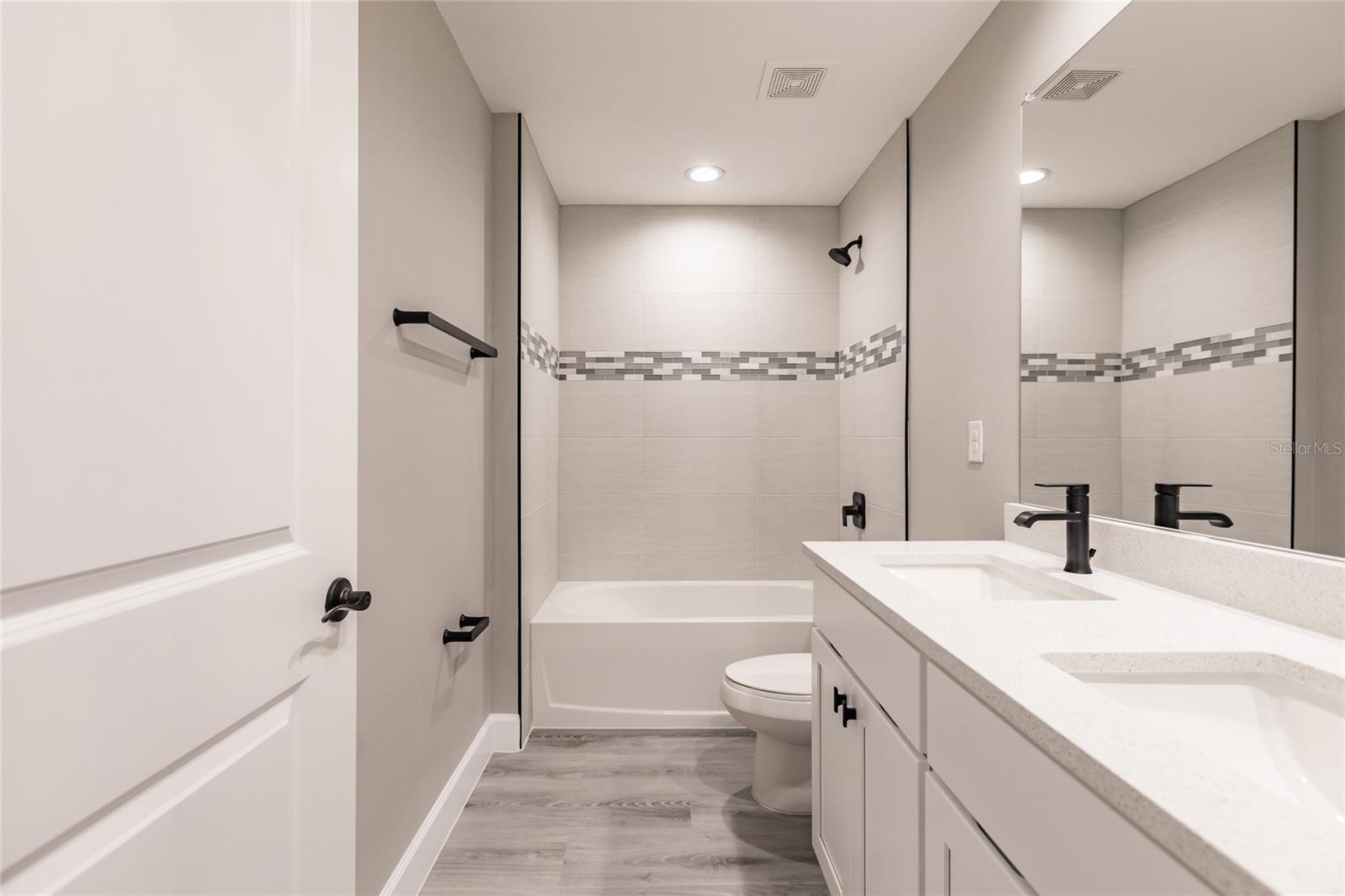 Image 41 of 44 For 16280 Minorca Drive