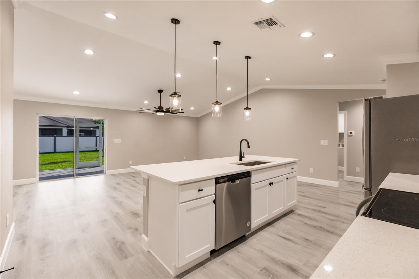 Image 7 of 44 For 16280 Minorca Drive