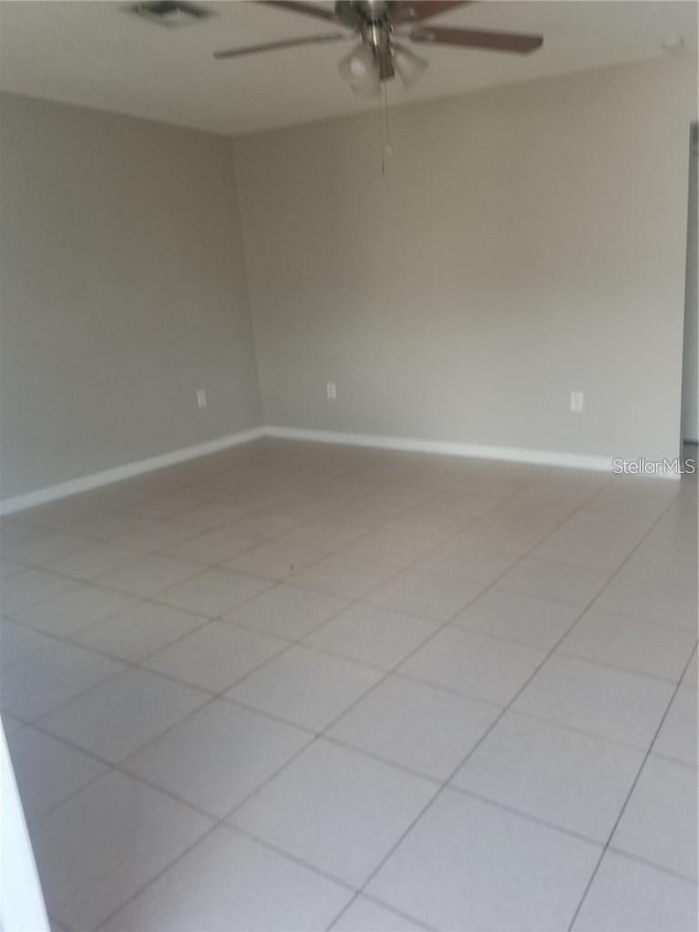 Image 3 of 13 For 6 Manor Court A