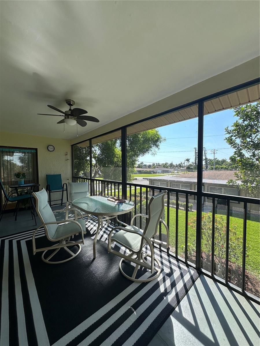 Image 13 of 30 For 4120 19th Place 202