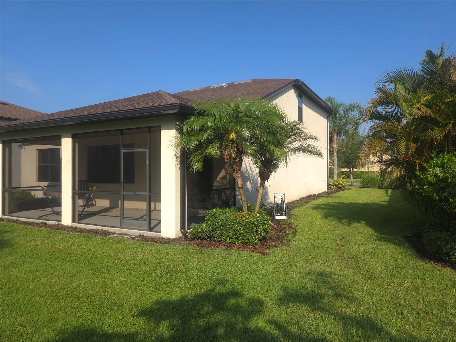 Image 10 of 39 For 2739 Sherman Oak Drive