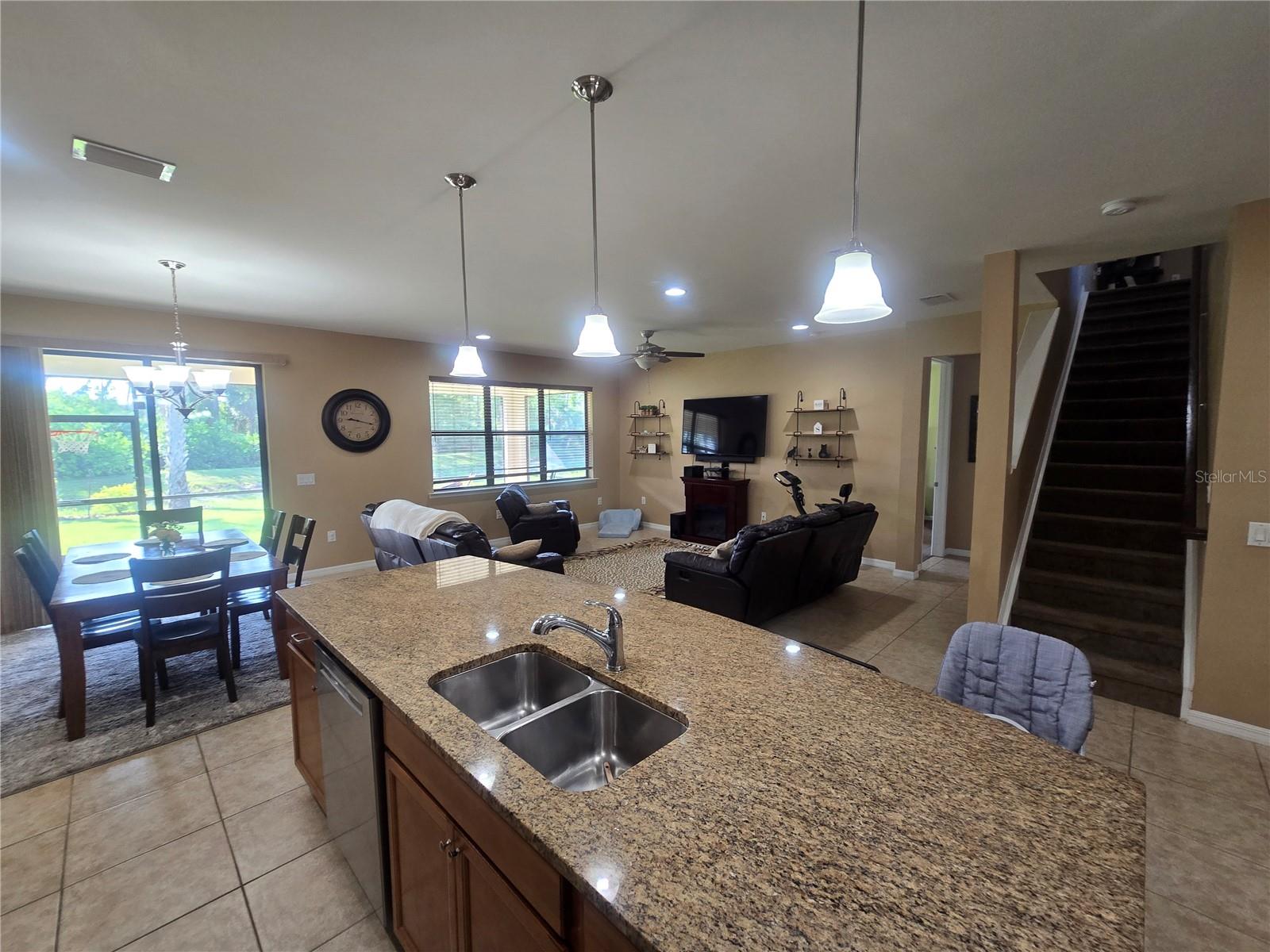 Image 14 of 39 For 2739 Sherman Oak Drive