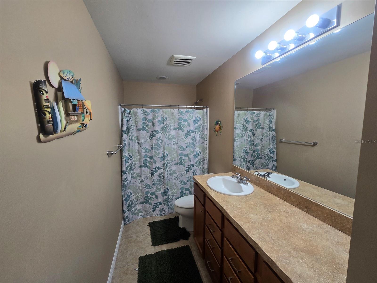 Image 29 of 39 For 2739 Sherman Oak Drive