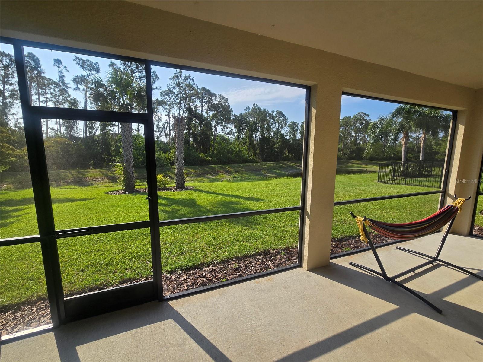 Image 32 of 39 For 2739 Sherman Oak Drive