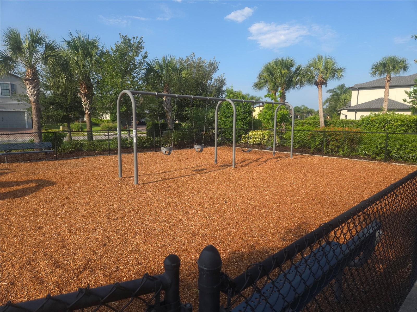 Image 34 of 39 For 2739 Sherman Oak Drive