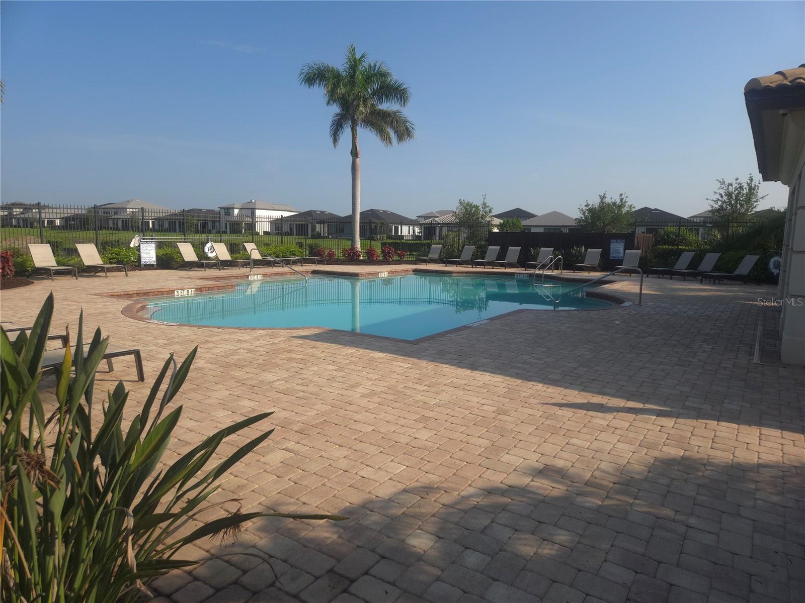 Image 36 of 39 For 2739 Sherman Oak Drive