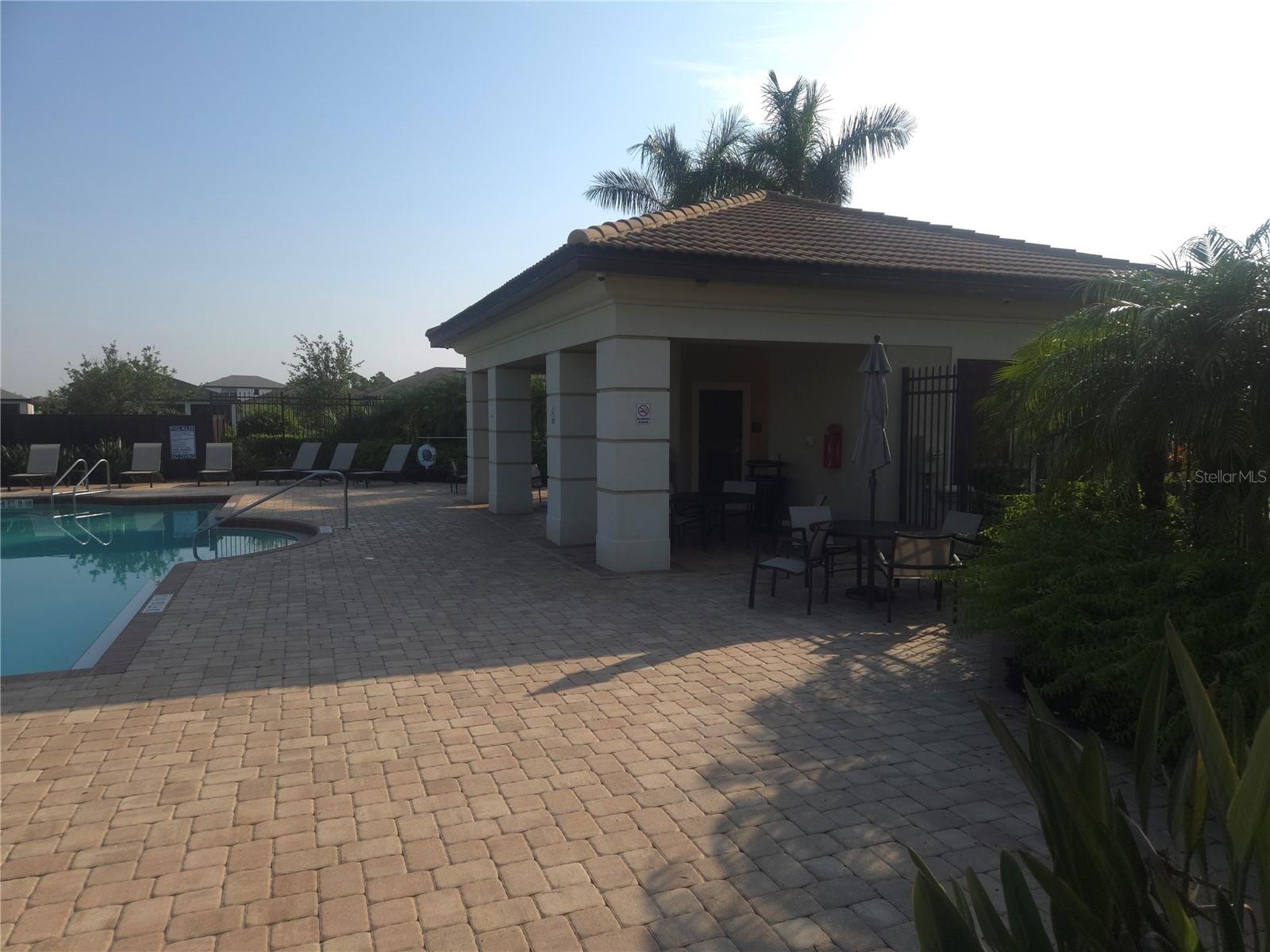Image 37 of 39 For 2739 Sherman Oak Drive