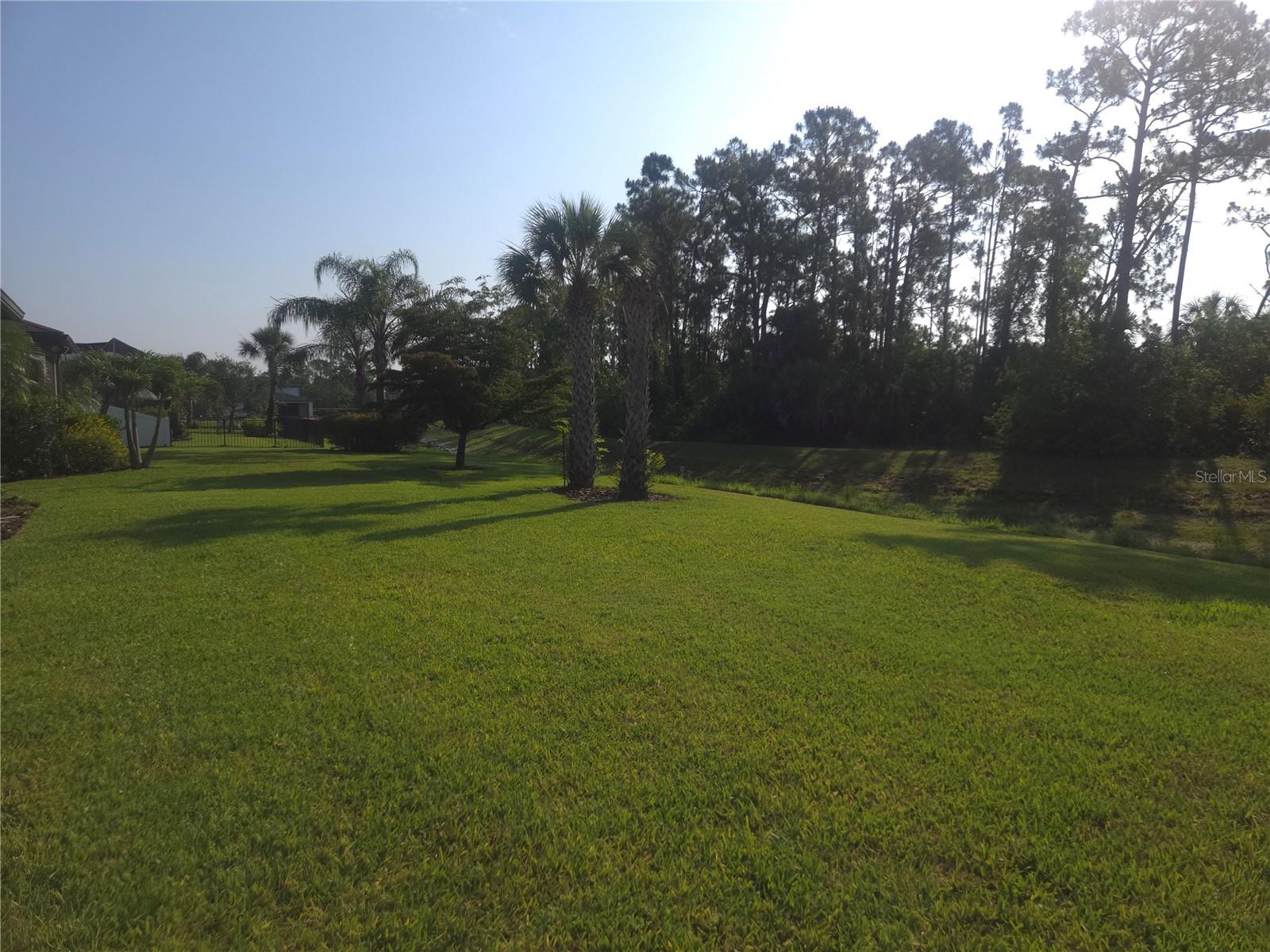 Image 8 of 39 For 2739 Sherman Oak Drive